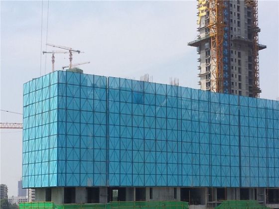 Procesul de producție a plasei de siguranță pentru construcții 