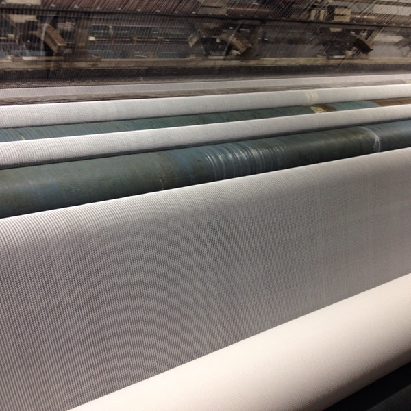 Diferența dintre diferite culori de plasă de nuanță