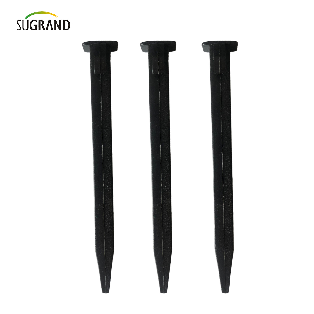 Pânză de grădinăre fixă ​​din plastic negru de grădinărit nu este ușor de decojat