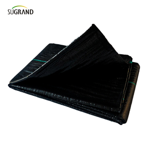 Covoraș negru cu buruieni pentru grădini